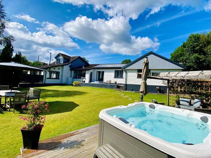 Maison d’hôte pour 2 personnes, avec vue et jardin dans Highlands