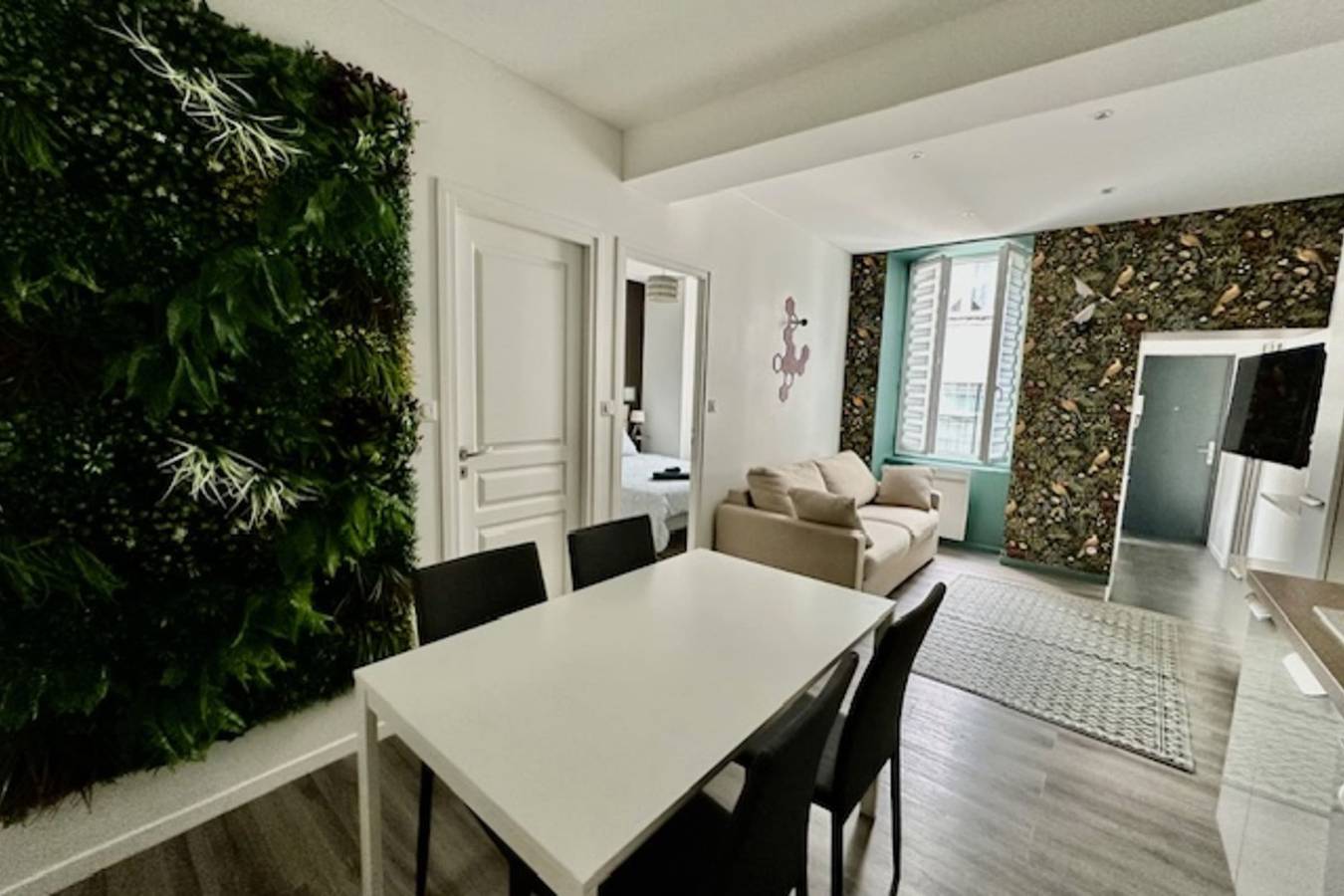 Entire apartment, Apartment 3p with Wifi at the foot of the Old Port in La Rochelle, La Rochelle region