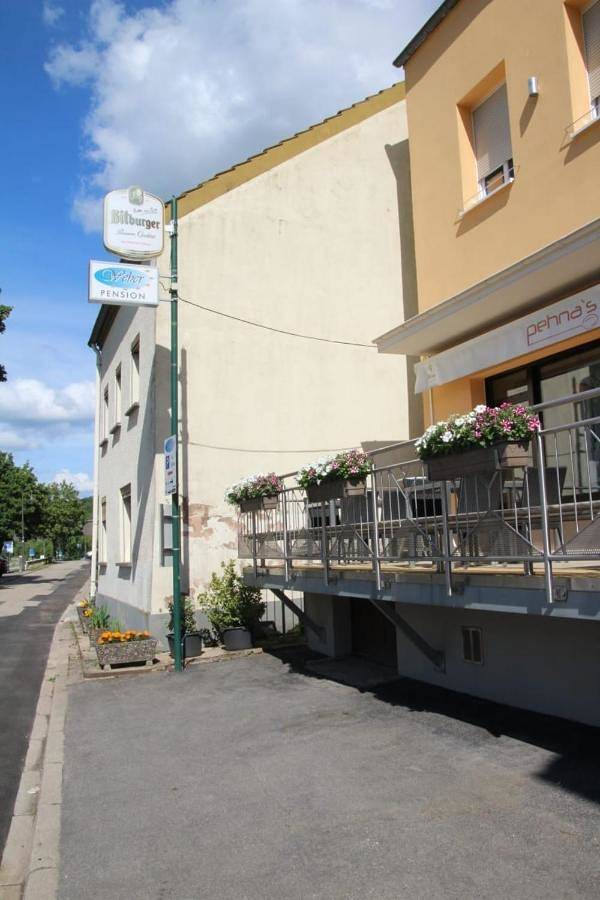 Double Room with Private Bathroom in Wellen, Landkreis Trier-Saarburg