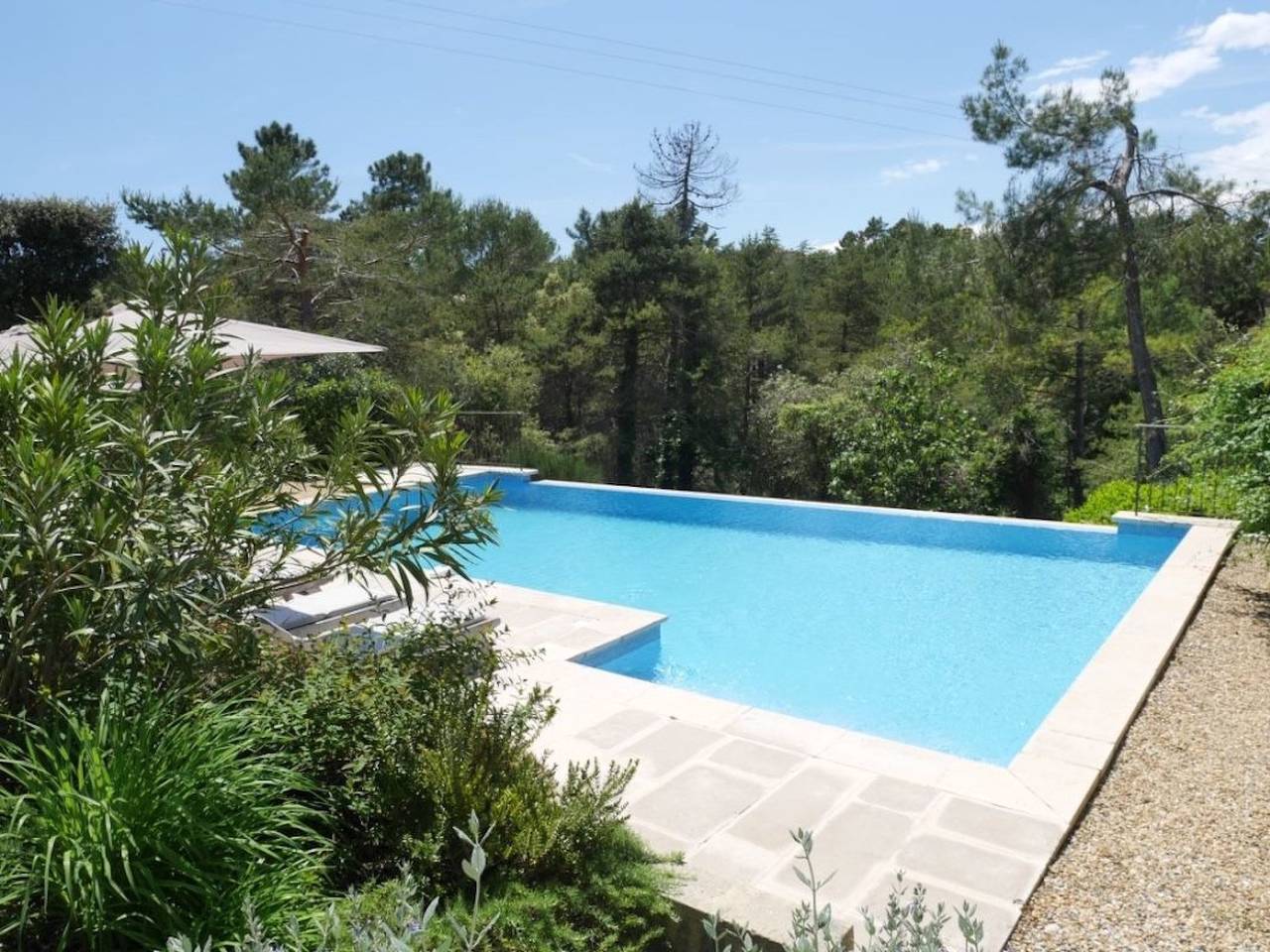Appartement entier, Apartment mit Pool Infinity in Montauroux, Côte méditerranéenne (France)
