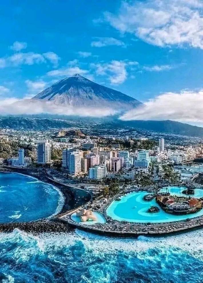 Apartamento para 5 personas, con balcón en Radazul