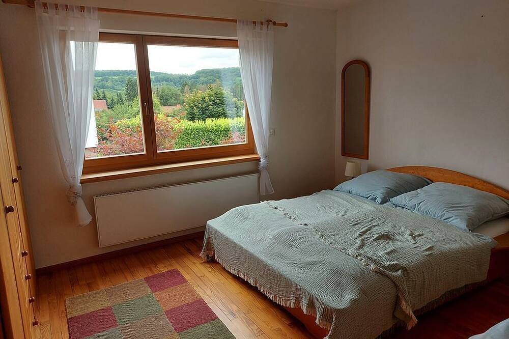 Ganze Wohnung, Ferienwohnung Hildegard - Ferienwohnung mit Terrasse in Ormesheim, Mandelbachtal