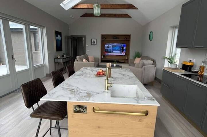 Ferienhaus für 6 Personen, mit Terrasse und Sauna sowie Garten