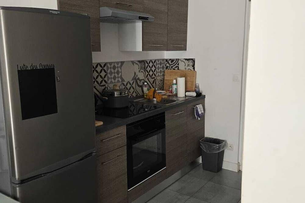 Appartement entier, Joli appartement tout équipé, à 10mn à pied de la gare in Saint-Michel-sur-Orge, Essonne