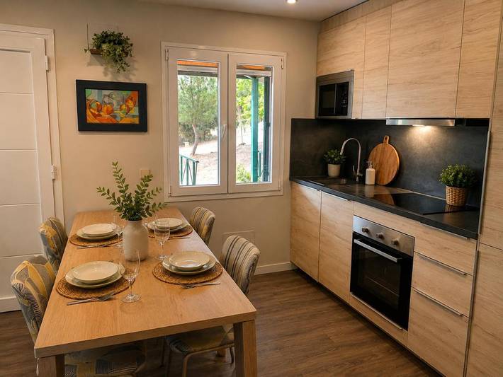 Casa rural para 6 personas, con Balcón y Terraza además de Vistas al lago y Vistas en Santa Cruz del Retamar - 4