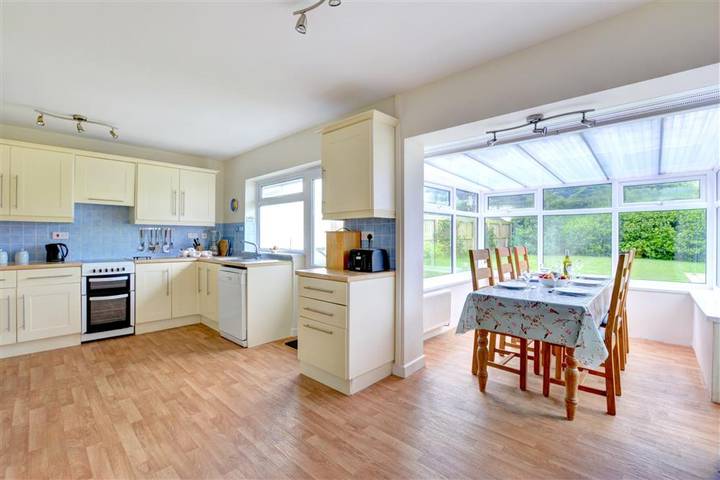 Holiday rental for 6 people, with terrace and garden, with pets in Constantine Bay