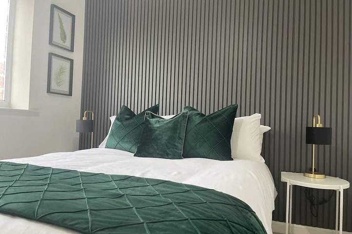 Ganze Wohnung, Apartment-Luxus-Eigenes Badezimmer-Stadtblick in Wolverhampton, Birmingham und Umgebung