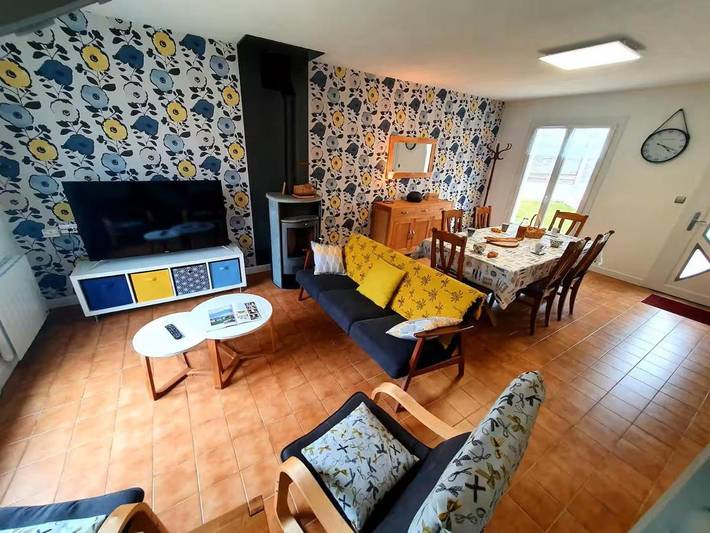 Gîte pour 6 personnes, avec jardin et terrasse à Trémuson