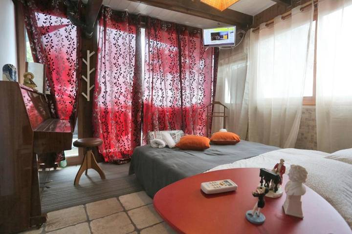 Gîte pour 8 personnes, avec jardin et vue, adapté aux familles à Castellana Grotte - 4