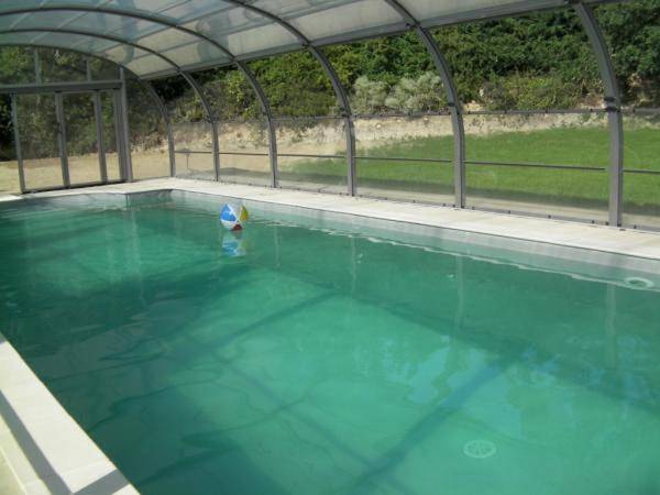 Seven-Bedroom House in Lafare, Vaucluse