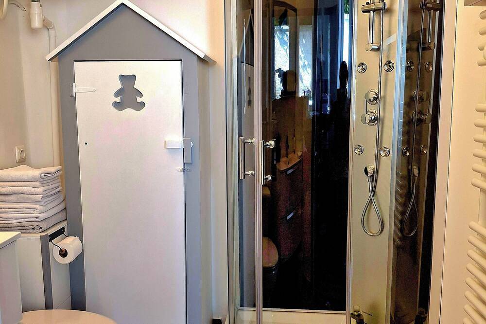 Appartement entier, Studio cosy avec jardin proche de la Seine in Champagne-sur-Seine, Seine-et-Marne