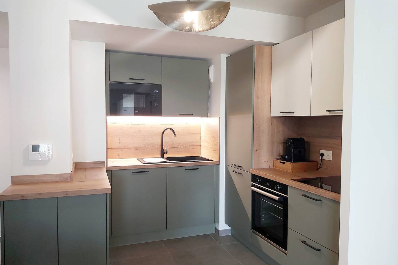 Ganze Wohnung, Ferienwohnung für 5 Personen mit Garten in Saint-Laurent-du-Var, Cannes und Umgebung