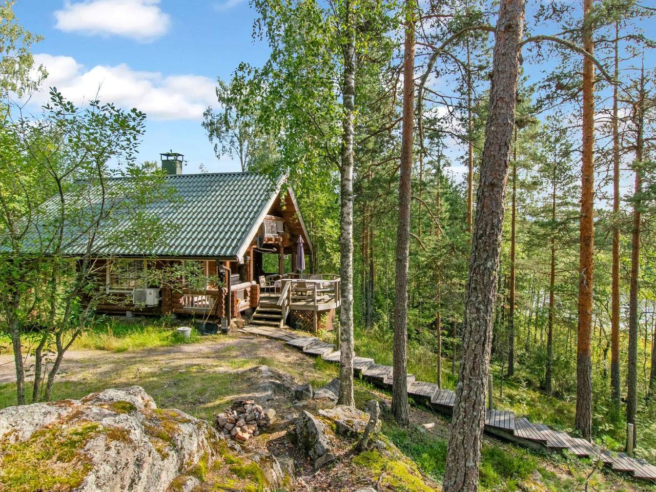 Karhupirtti in Mäntyharju, Südsavo