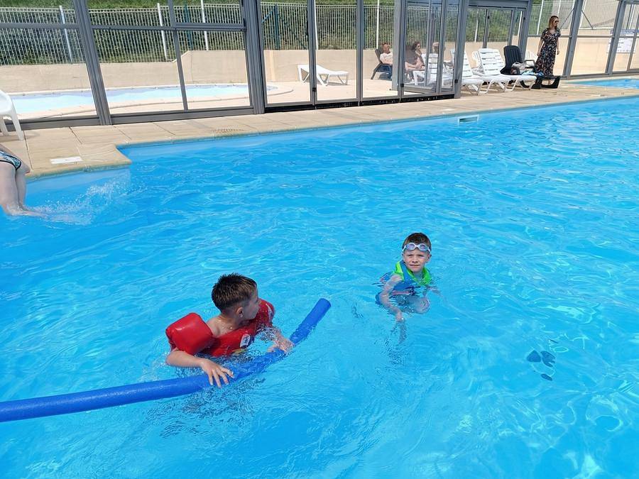 Camping Ker Vella   - Mobilhome 5 personas - 2 habitaciones para 4/5 personas in Plomodiern, Iroise