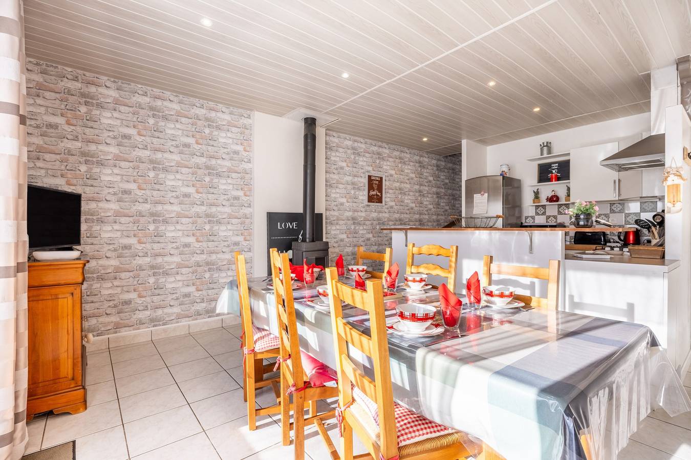 Gite Augustine Aux Charmes D'antan in La Pommeraie-sur-Sèvre, Fontenay-le-Comte