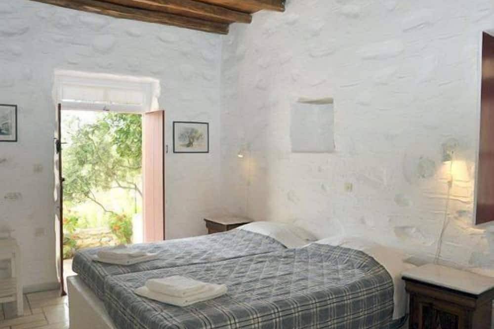 Appartement entier, Un appartement pouvant accueillir 4 personnes dans 1 chambre in Paros