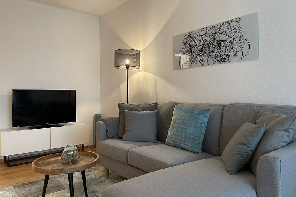 Ganze Wohnung, ☆Lamiacasa 60qm Design & Stylish I Küche+Balkon in Renningen, Nordschwarzwald