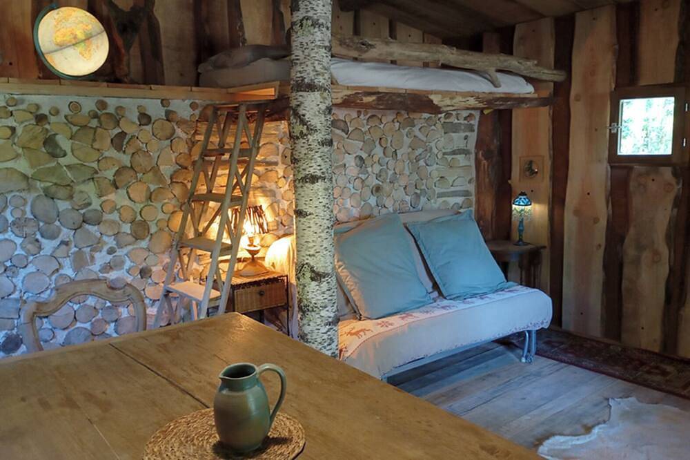 Le campement in Donzy, Nièvre