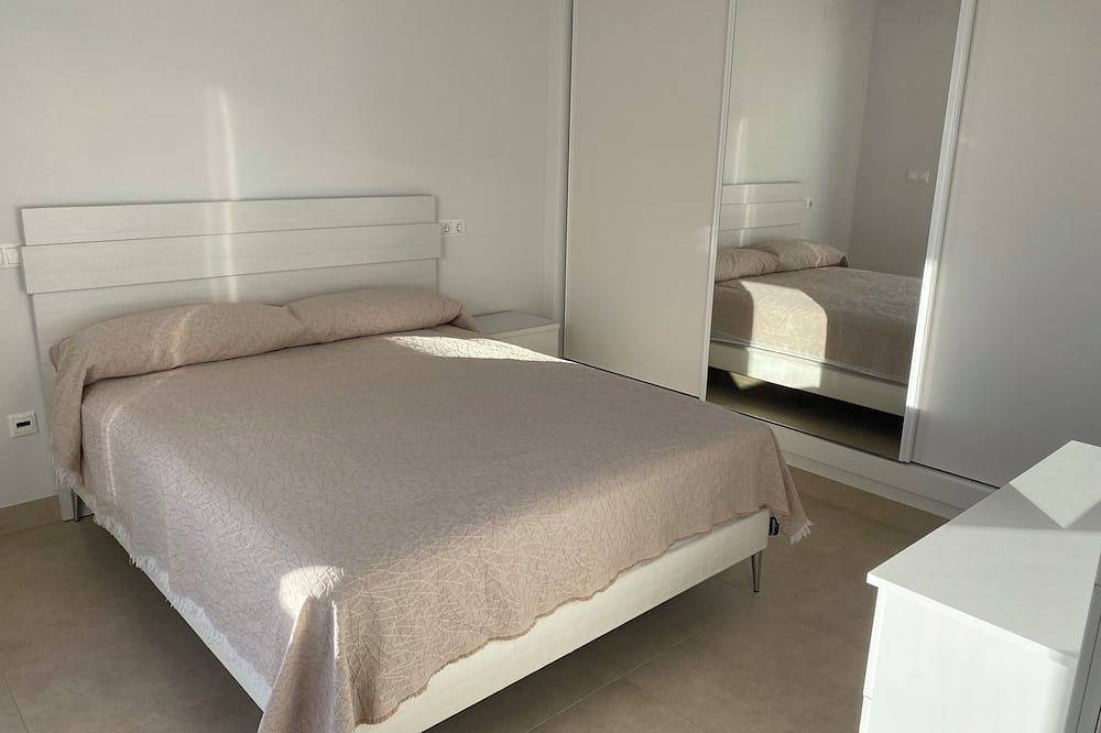 Modern villa in a quiet location in Benijófar, Costa Blanca