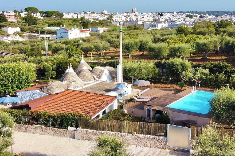 Trullo Carrubo in Alberobello, Alberobello und Umgebung