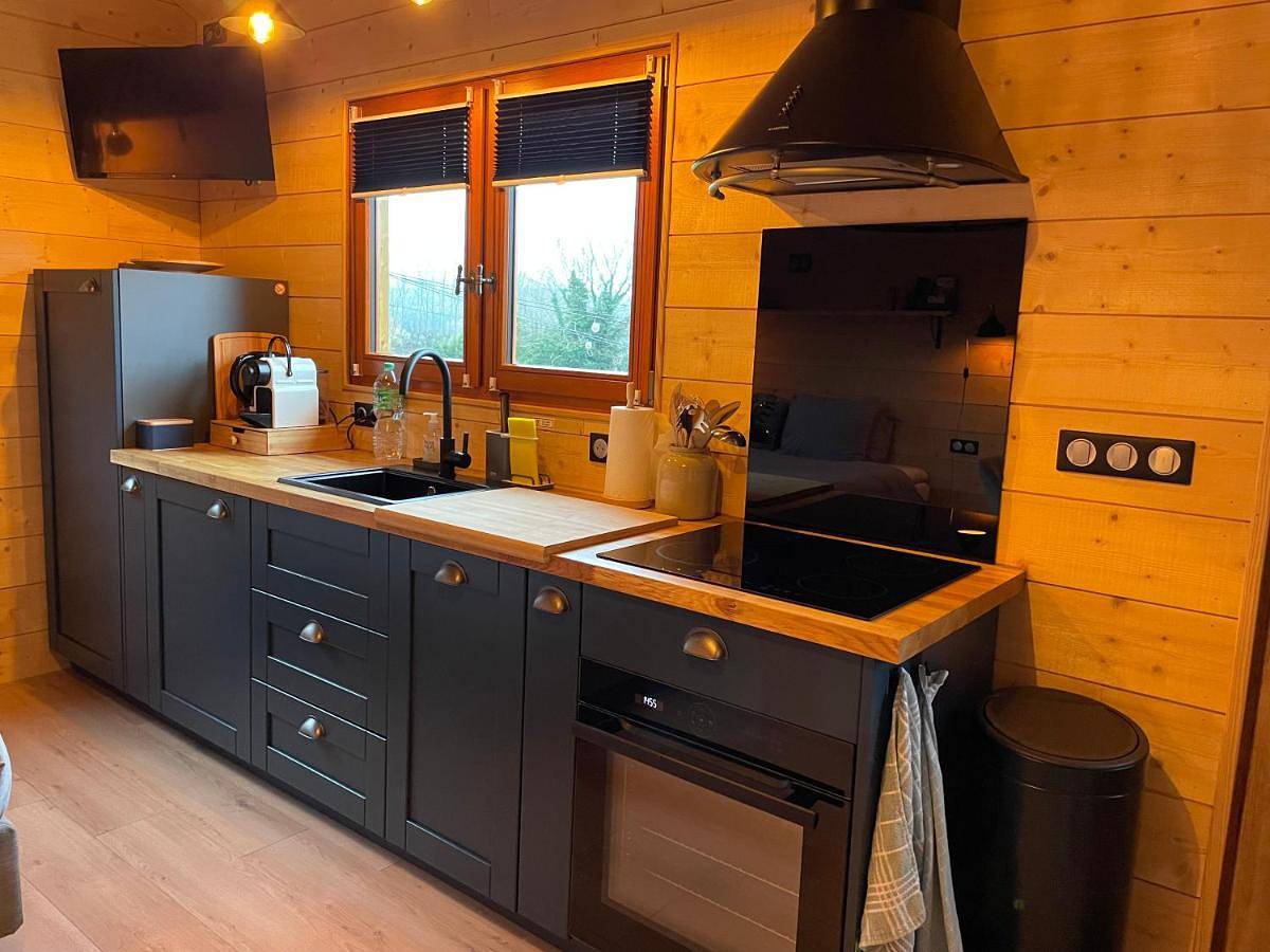 Mas des Poutres - Tiny house in Charmes-sur-l'Herbasse, Région de Valence