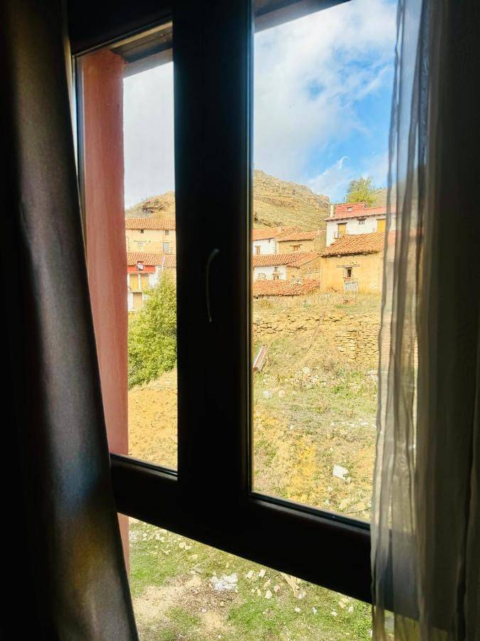 Apartamento entero, Three-Bedroom Apartment in Valdelinares, Provincia de Teruel