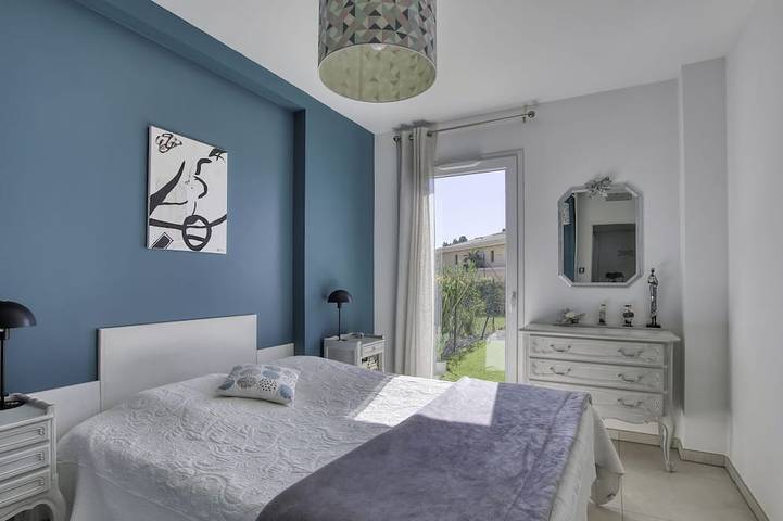 Gîte pour 2 personnes, avec jardin et piscine dans Plage de La Gorguette - 3