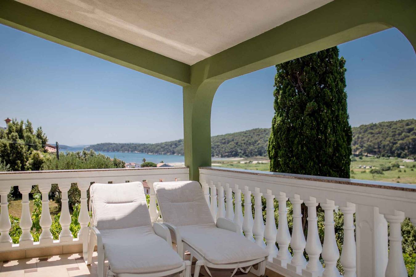 Ganze Ferienwohnung, Ferienwohnung mit Meerblick und Klimaanlage in Kampor, Rab