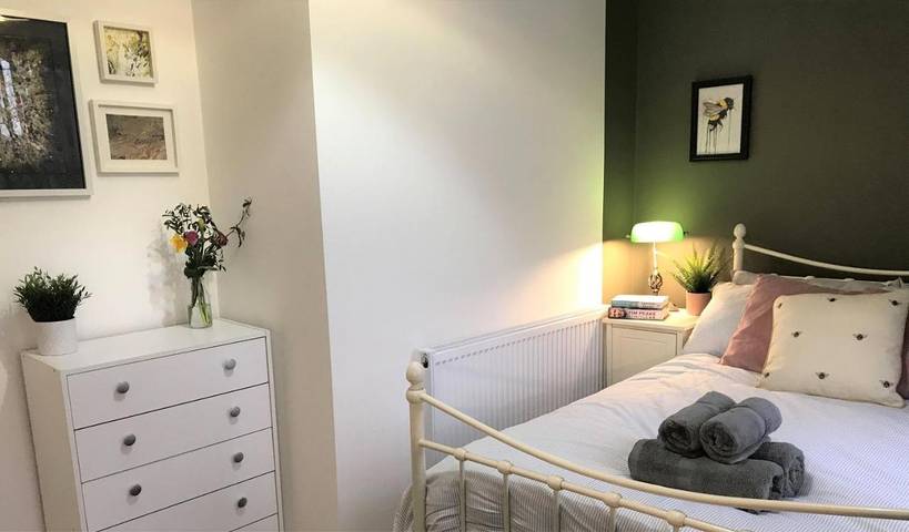 Location de vacances pour 6 personnes, avec vue et terrasse à Bury - 4