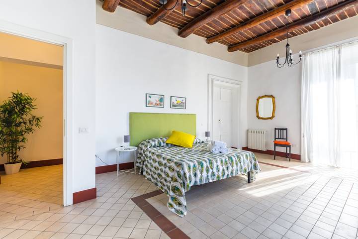 Gîte pour 10 personnes, avec balcon à Naples - 3