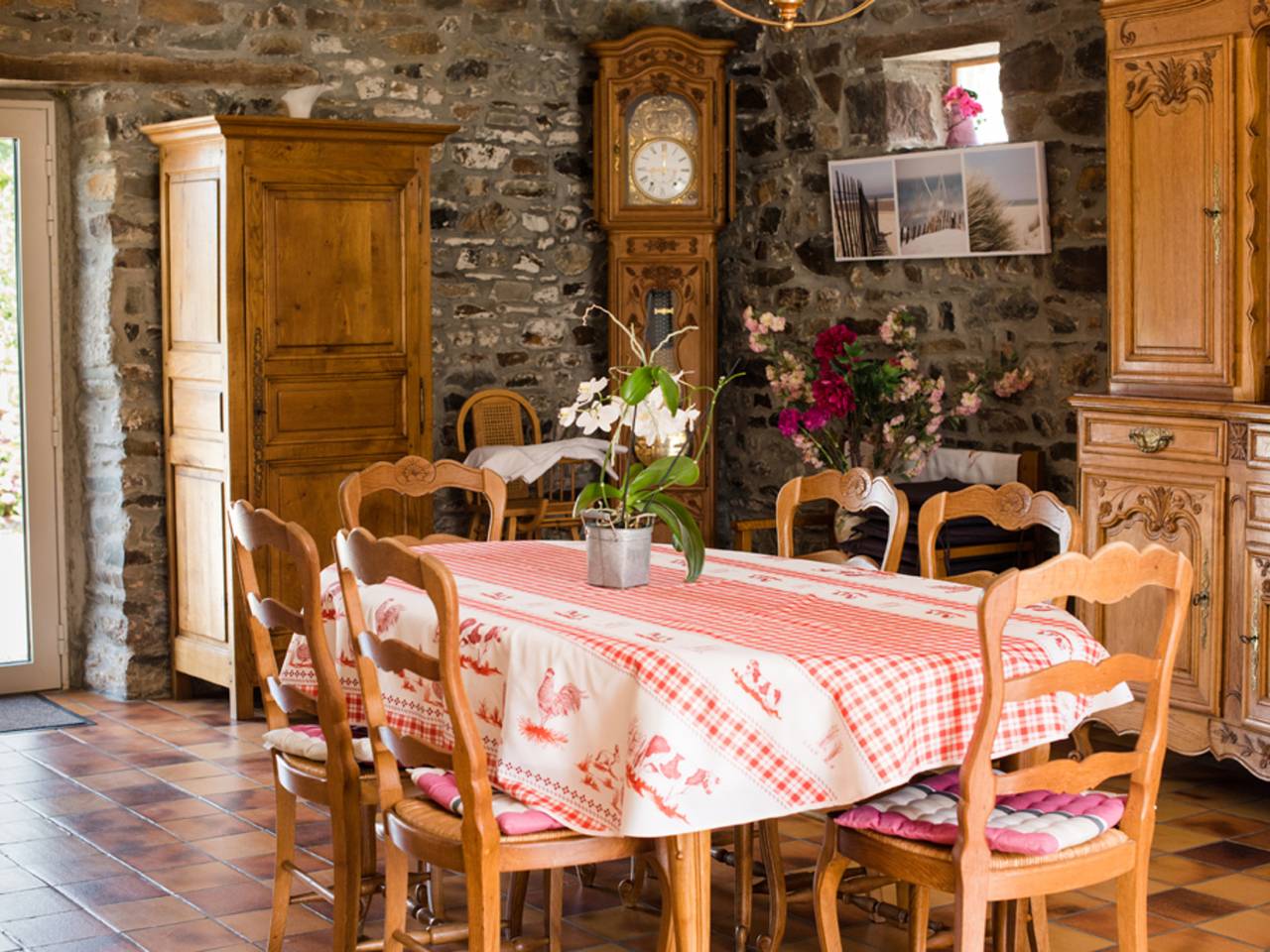 Charmante maison au cœur d'un village paisible avec jardin clos et animaux in Dragey-Ronthon, Baie du Mont-Saint-Michel