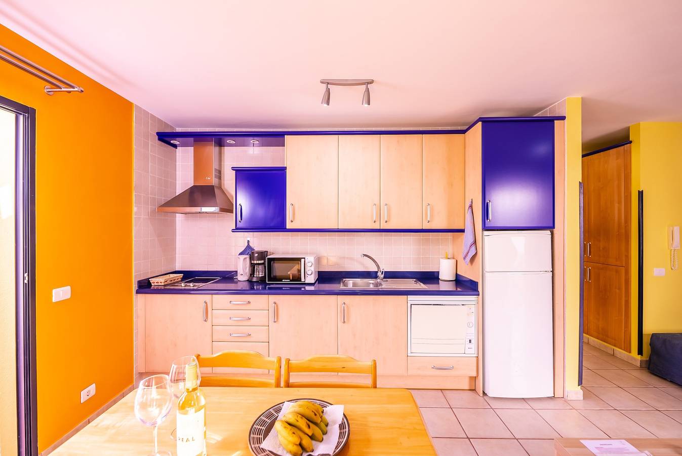 Apartamento entero, Apartamento 'Nautilus 8' con terraza privada y Wi-Fi in Puerto Naos, Los Llanos de Aridane