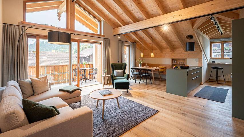 Ferienwohnung für 4 Personen, mit Balkon und Sauna in Obermaiselstein