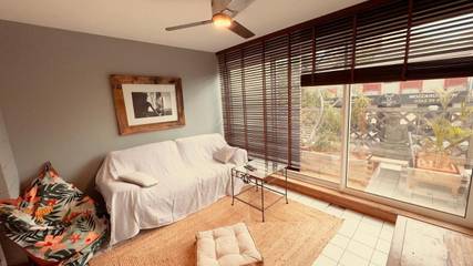 Gîte pour 6 personnes, avec terrasse dans Plage de la Saline