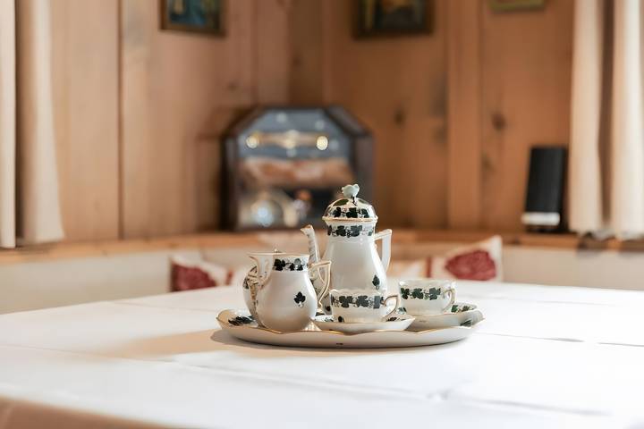 Holiday Home 'Ciasa Ilda - Charming House' with Balcony and Wi-Fi in La Val, Dolomiti Superski