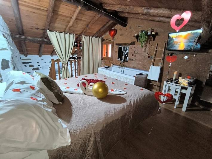 Casa de vacaciones para 6 personas, con jacuzzi además de piscina y jardín, Familias con niños en Provincia de Cáceres - 3