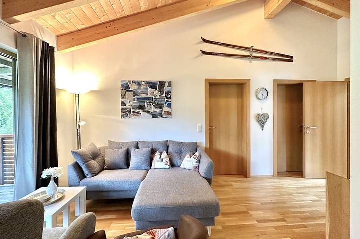 Hütte für 4 Personen, mit Garten und Balkon in Zell am See