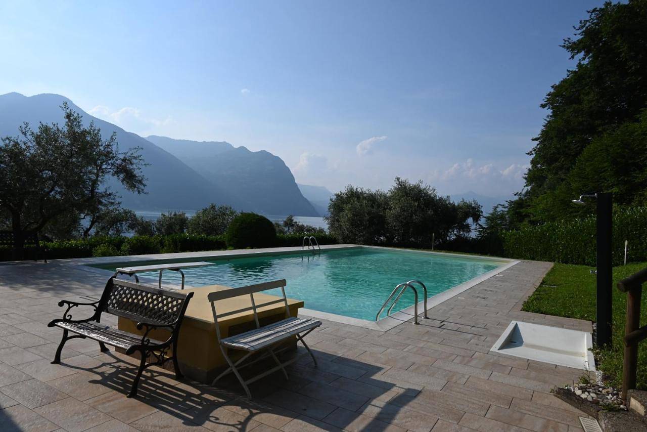 Ganze Wohnung, Open space fronte lago in Monte Isola, Iseosee