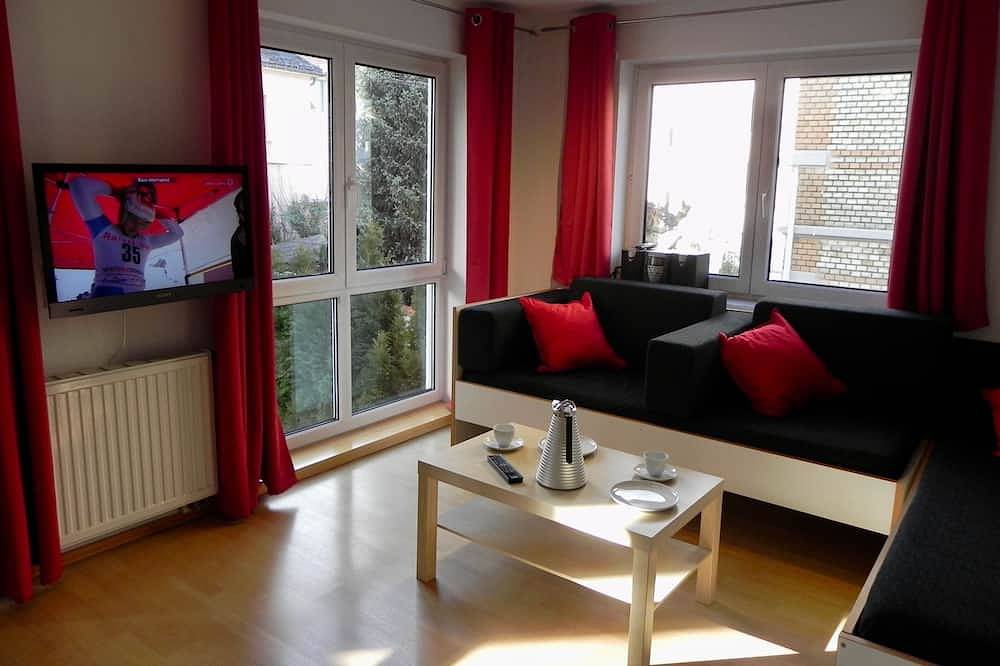 Ganze Wohnung, 2 Zimmer-Apartment \"Möttelin\" inkl. Wlan, Balkon, (Garage optional) in Ravensburg, Region Bodensee-Oberschwaben