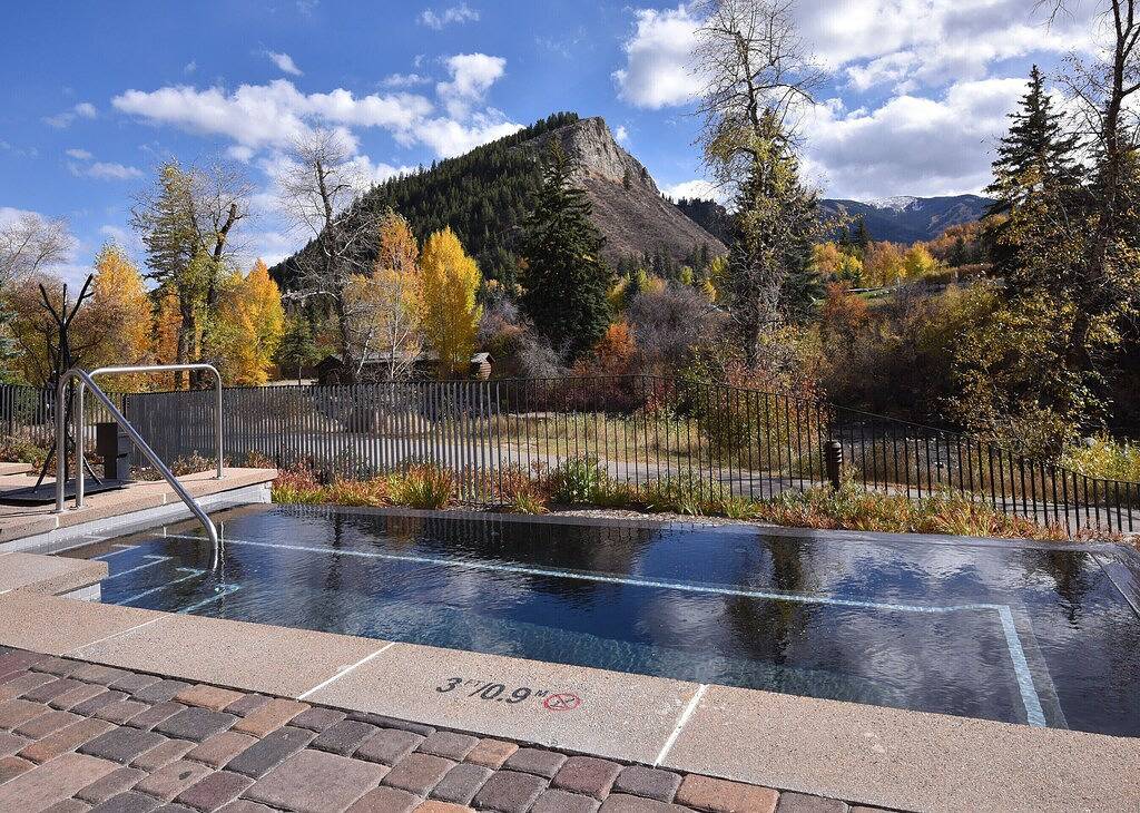 Ganze Wohnung, Riverfront Resort Platinum Studio, Ski in / out, Ski / Boot Valet, Kamin, 6. Etage in Avon, Beaver Creek