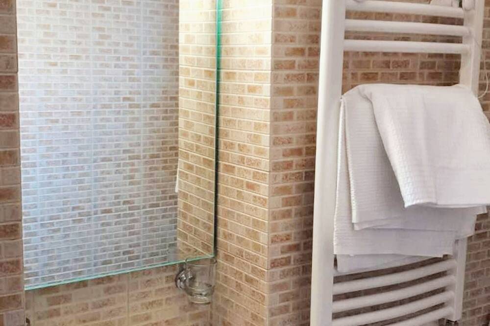 Entire apartment, Homerez - Studio in Castello Gragnano in Gragnano, Naples Province