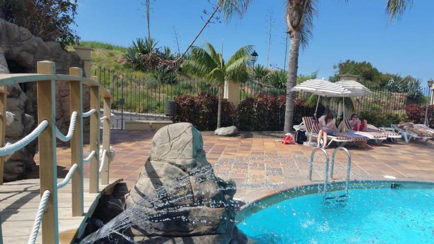 Apartmenthotel for 2 people, with pool and balcony - 1