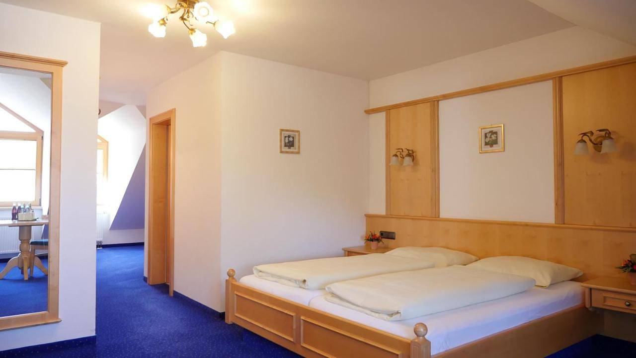 Double Room in Aschheim, Oberbayern