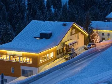 Hotel für 2 Personen, mit Terrasse in Damüls