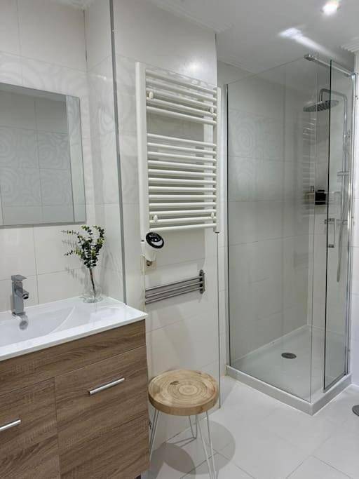 Apartamento entero, Vivienda junto a la playa de Loira in Marín, Rias Baixas