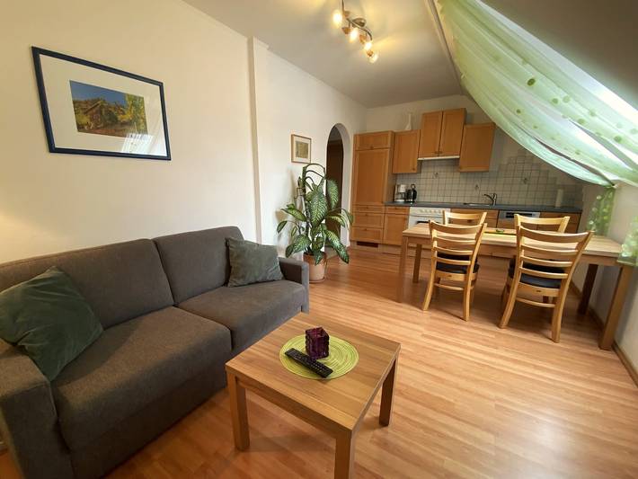 Ferienwohnung für 3 Personen, mit Pool, kinderfreundlich