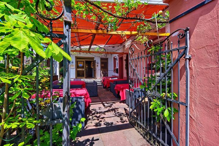 Hotel für 2 Personen, mit Balkon und Terrasse sowie Garten in Wolf - 4