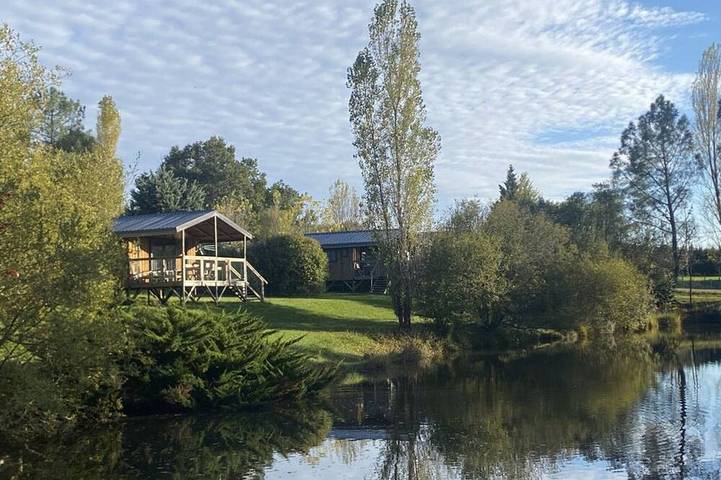 Gîte pour 4 personnes, avec terrasse, animaux acceptés à Le Fouilloux - 3