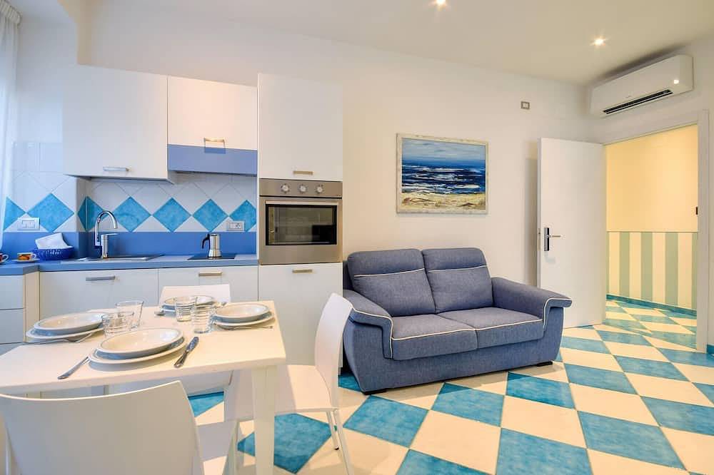 Entire apartment, Stunning apartment in Deiva Marina in Deiva Marina, Riviera di Levante