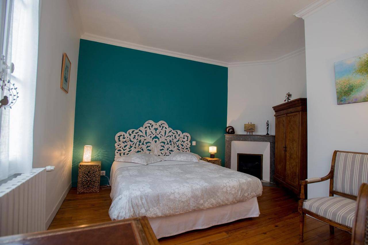 Double Room with Private Bathroom in Tarbes, Hautes-Pyrénées